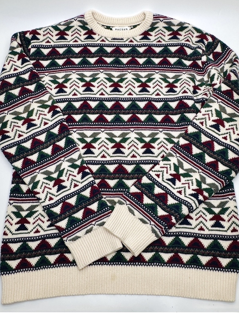 PacSun Men's Cream Fair Isle Crewneck Sweater Aztec design size Large (E43)‎